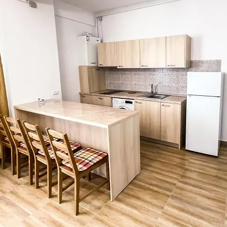 Perla Marii Mamaia Nord アパート